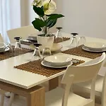 Domus Gregorio Vii *